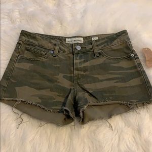 Army print lucky brand shorts